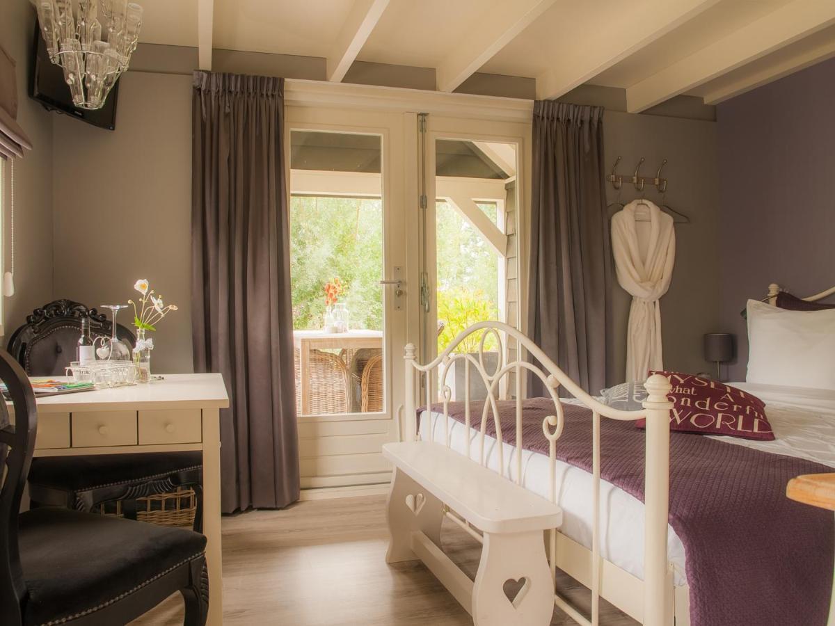 Bed & Breakfast De Schuur Inn Numansdorp Exterior foto